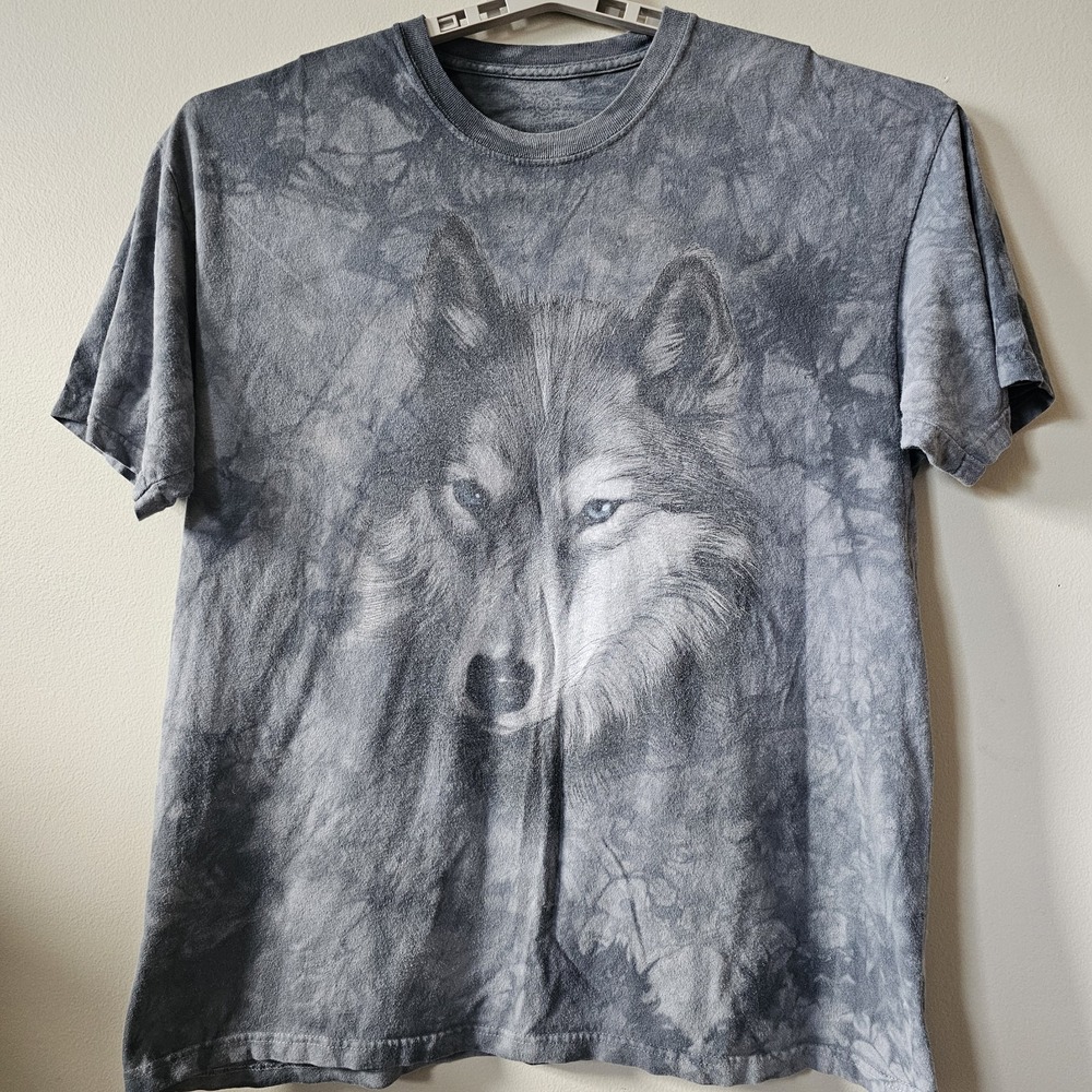 The Mountain Wolf T-Shirt Men's Size Large Tye Die Gray Animals Nature
